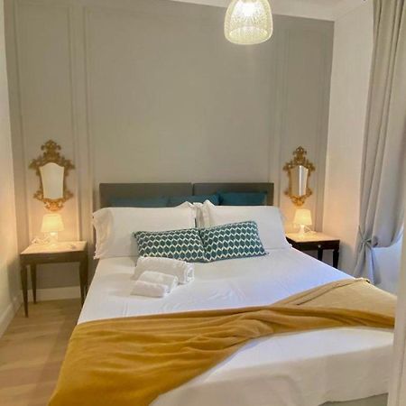 Happy Family Apartments Lavagna Genua Buitenkant foto