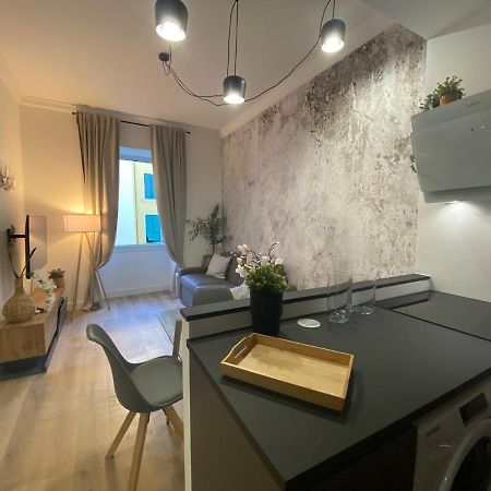Happy Family Apartments Lavagna Genua Buitenkant foto